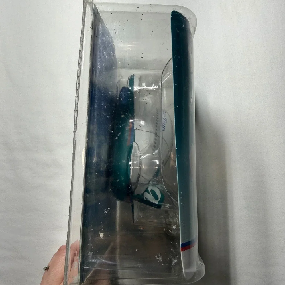 Nubyplane Wireless Optical Mouse Cordless 2.4 GHz AirTran Airplane New Sealed